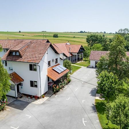 Apartments Patar Grabovac  Buitenkant foto