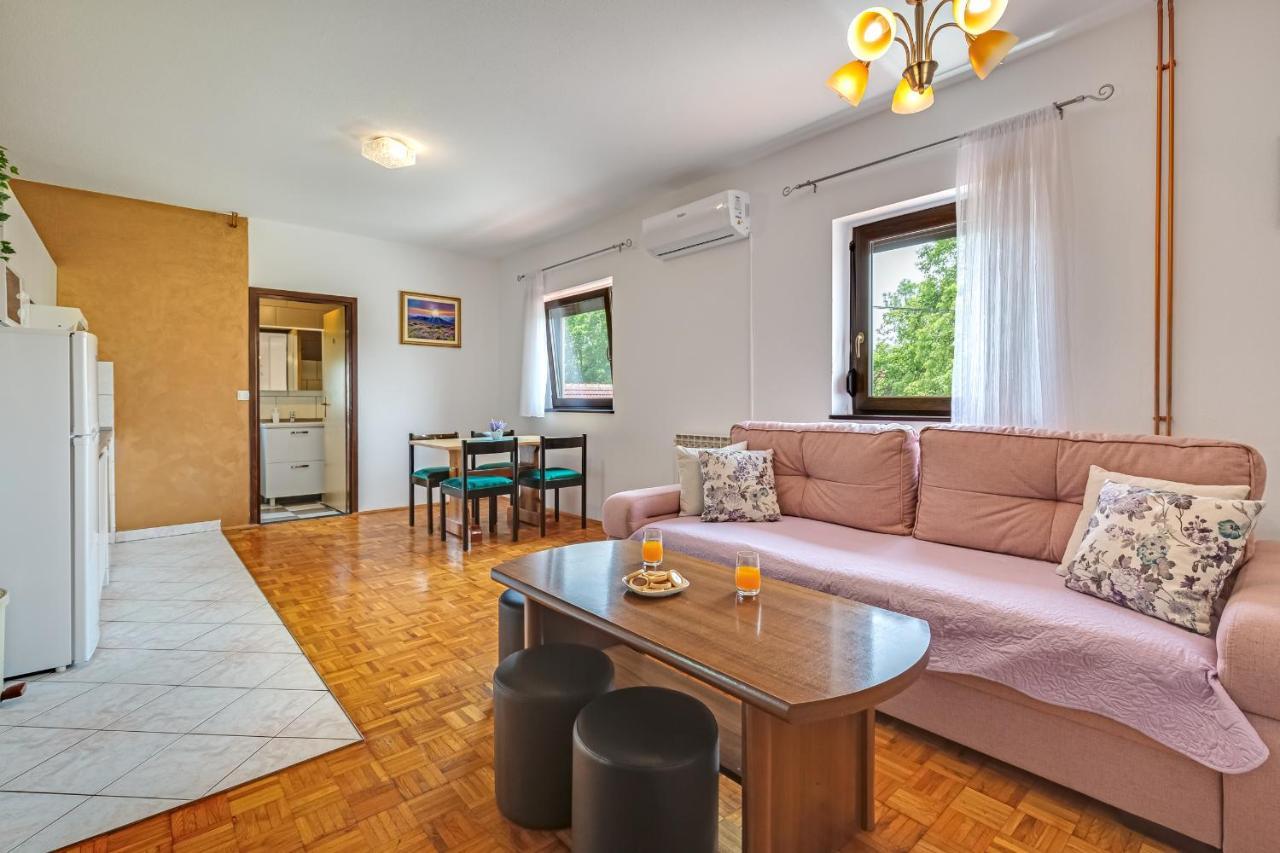 Apartments Patar Grabovac  Buitenkant foto